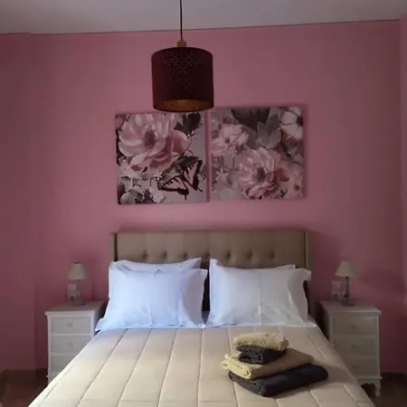 Iris By Amanakis Family Holiday home *